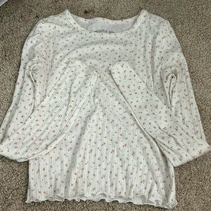 super soft long sleeved top!!